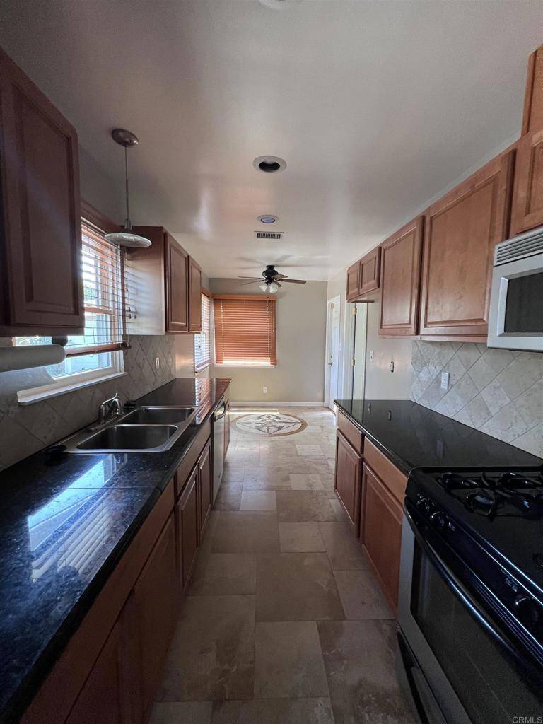 Chula Vista, CA 91911,429 Naples ST