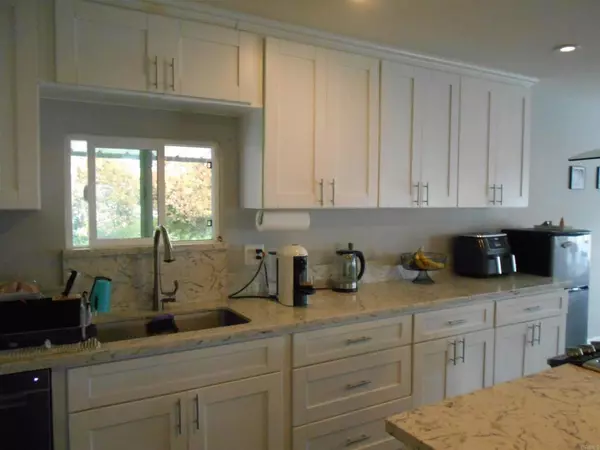 San Diego, CA 92105,2003 Bayview Hts DR ##71