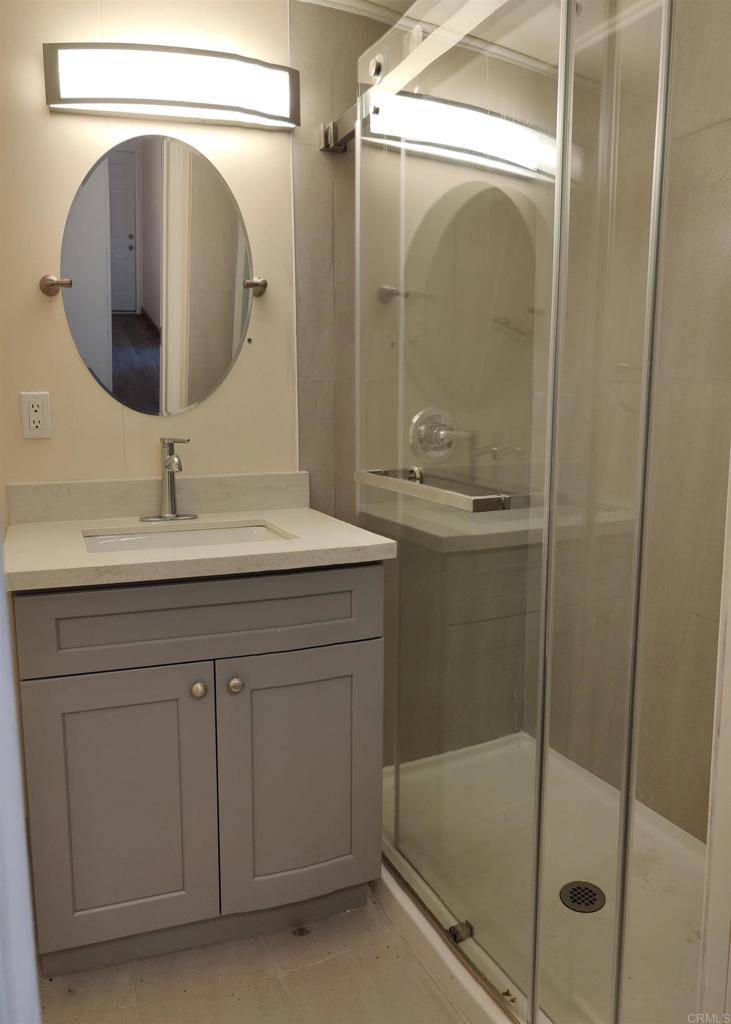 San Diego, CA 92114,5382 Bonita DR