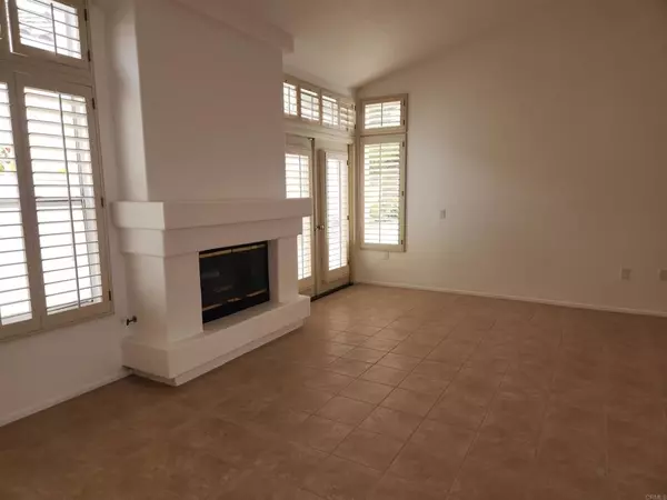 Oceanside, CA 92056,4138 Pindar WAY