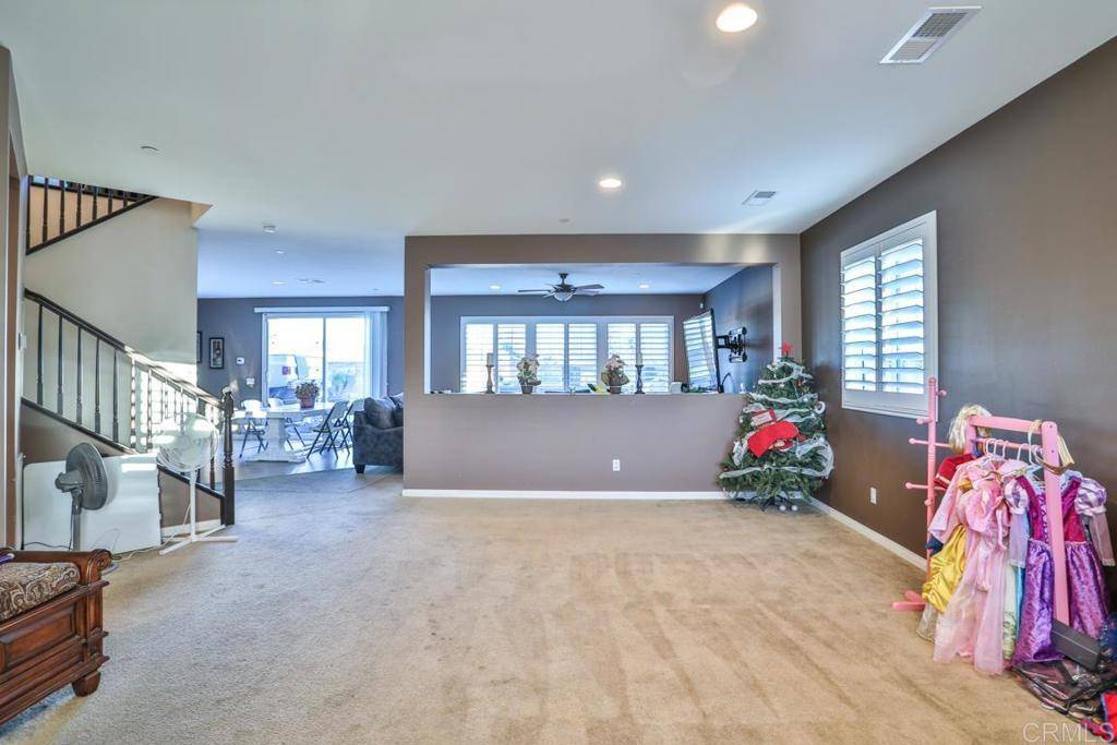 Murrieta, CA 92563,37414 Valley Spring WAY