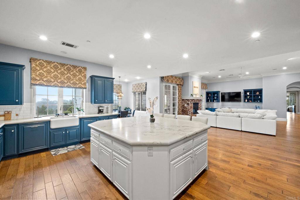 3401 Adams RUN, Encinitas, CA 92024