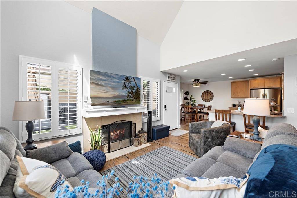 Mission Viejo, CA 92691,27812 Violet #140