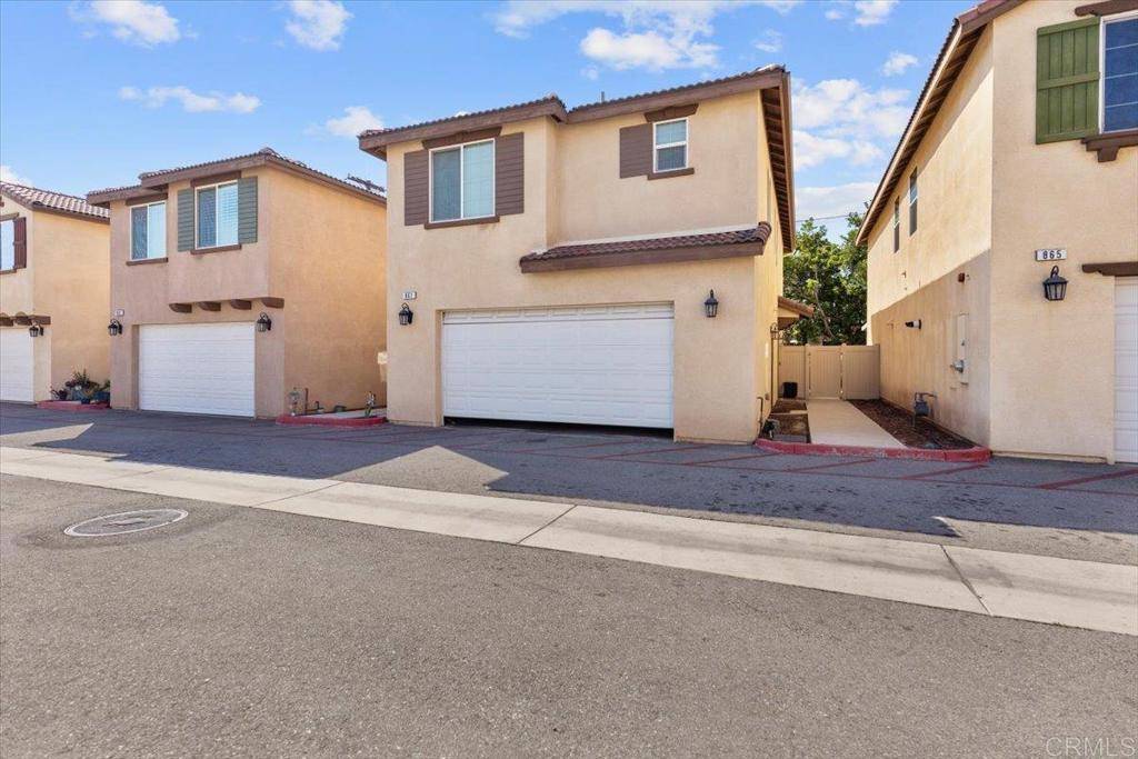 Colton, CA 92324,861 Colton AVE