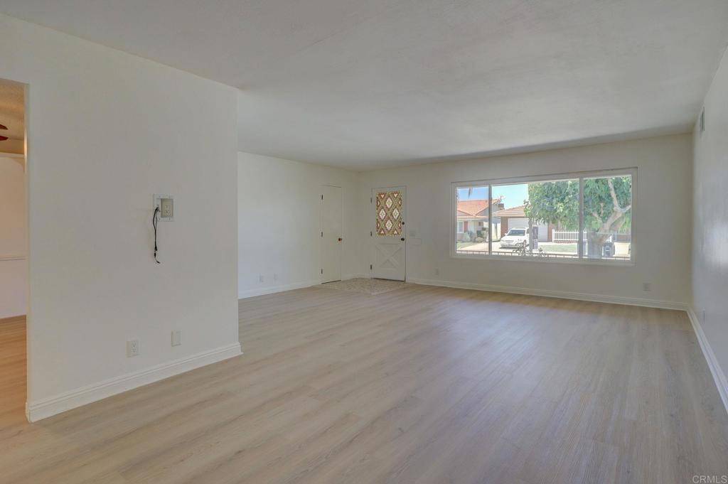 Hemet, CA 92543,1161 W Westmont Ave