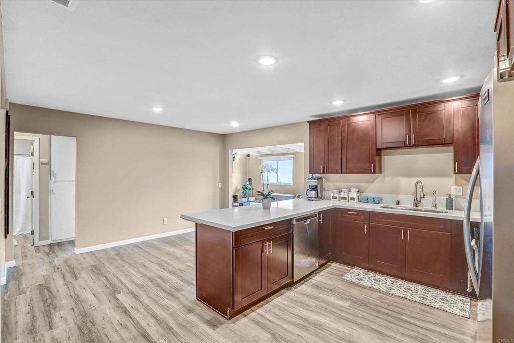 7977 Pala ST, San Diego, CA 92114