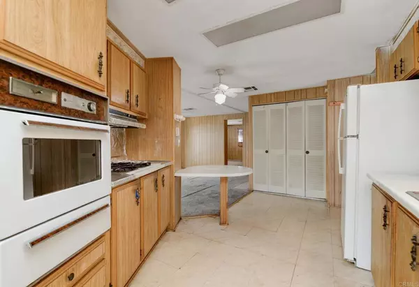 San Diego, CA 92126,10770 Black Mountain RD #220