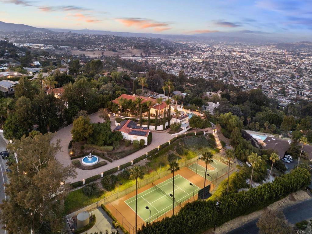 10310 Fuerte DR, La Mesa, CA 91941