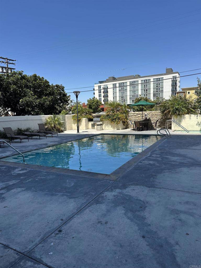 National City, CA 91950,801 National City Blvd #210