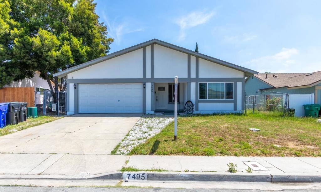 7495 San Vicente ST, San Diego, CA 92114