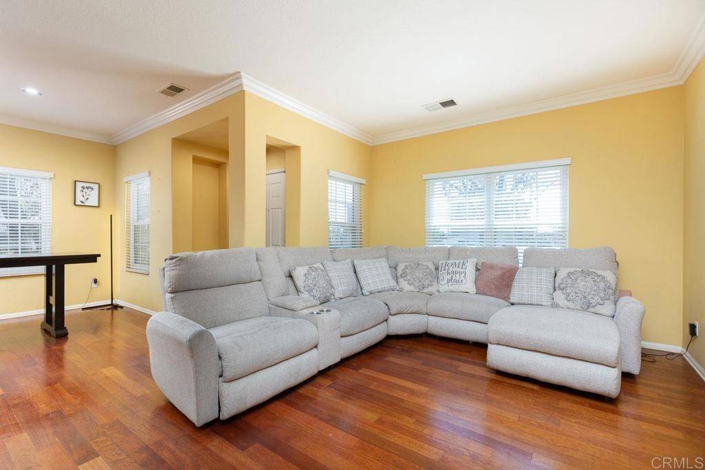 Chula Vista, CA 91913,1306 Mill Valley RD