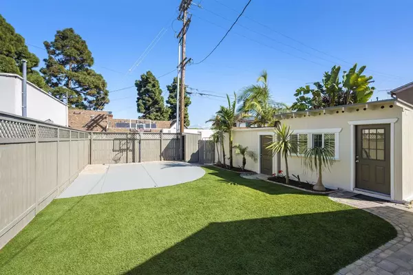 311 B AVE, Coronado, CA 92118
