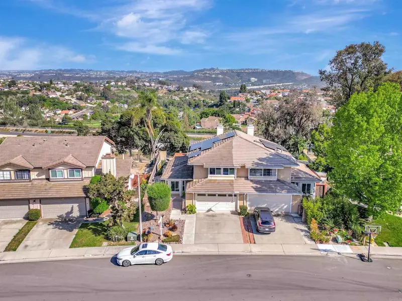 9525 High Park LN, Rancho Penasquitos, CA 92129