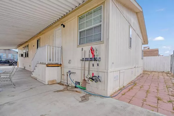 San Diego, CA 92154,2888 Iris Ave #99