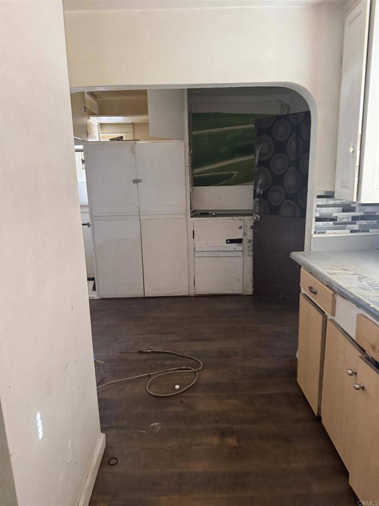Chula Vista, CA 91910,698 J ST