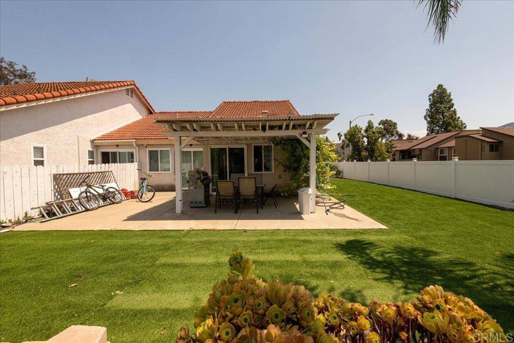 El Cajon, CA 92019,1604 Woodrun PL