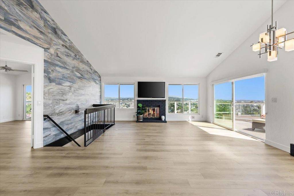 Escondido, CA 92026,1435 Archwood PL