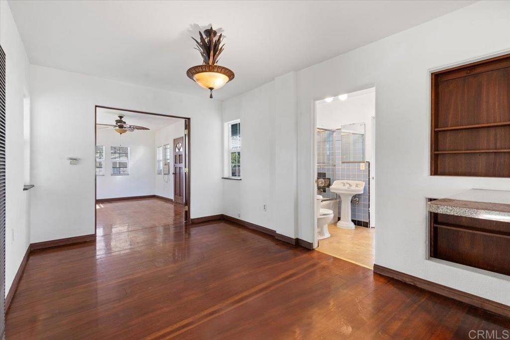 Santee, CA 92071,10354 Prospect AVE