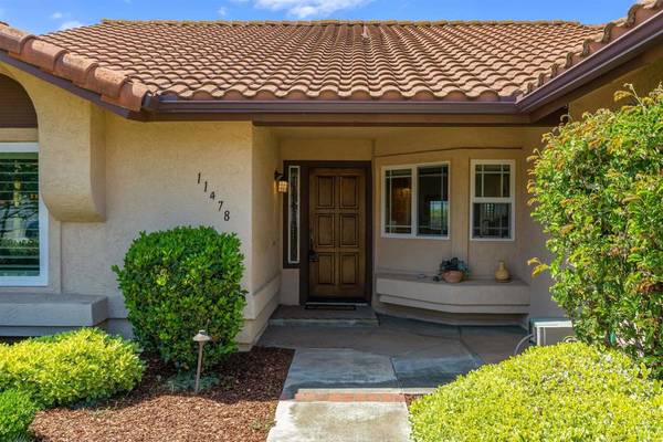 El Cajon, CA 92019,11478 Calle Simpson