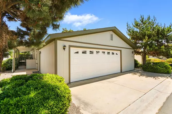 Lakeside, CA 92040,11851 Riverside DR #246