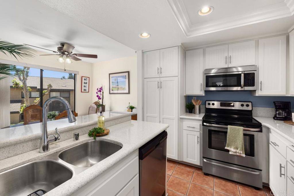 La Mesa, CA 91942,7780 Parkway DR #703