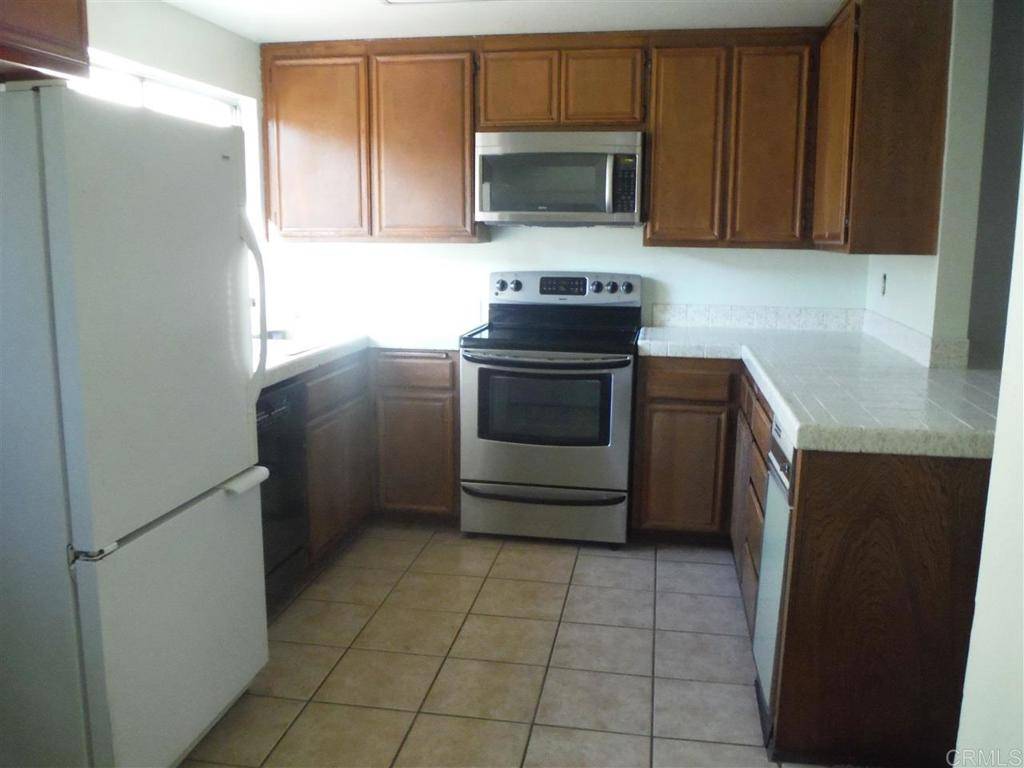 Chula Vista, CA 91910,75 Third Ave #33