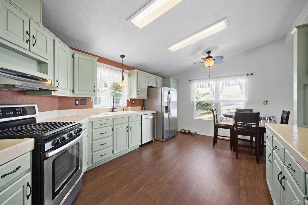 Lakeside, CA 92040,11851 Riverside DR #SPC 223