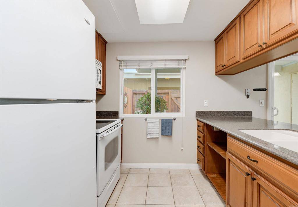 Santee, CA 92071,7879 Rancho Fanita #A