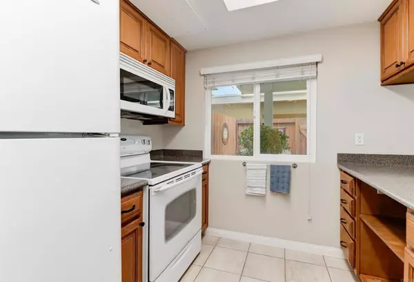 Santee, CA 92071,7879 Rancho Fanita #A