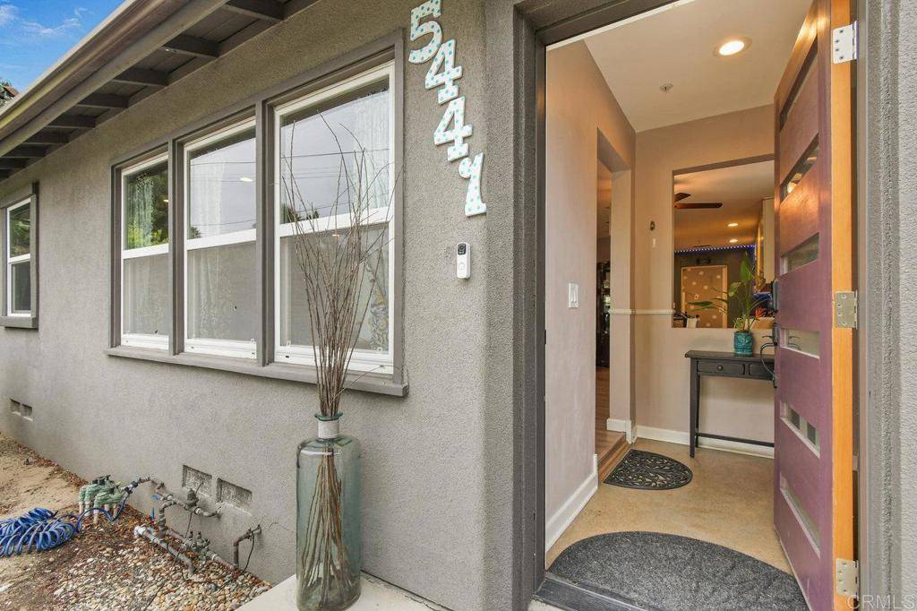 La Mesa, CA 91942,5441 Pennsylvania ln