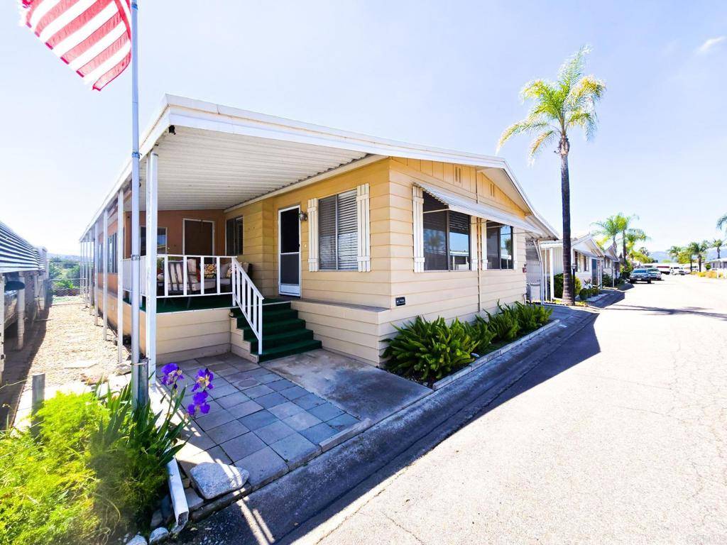 Ramona, CA 92065,1212 H ST #48