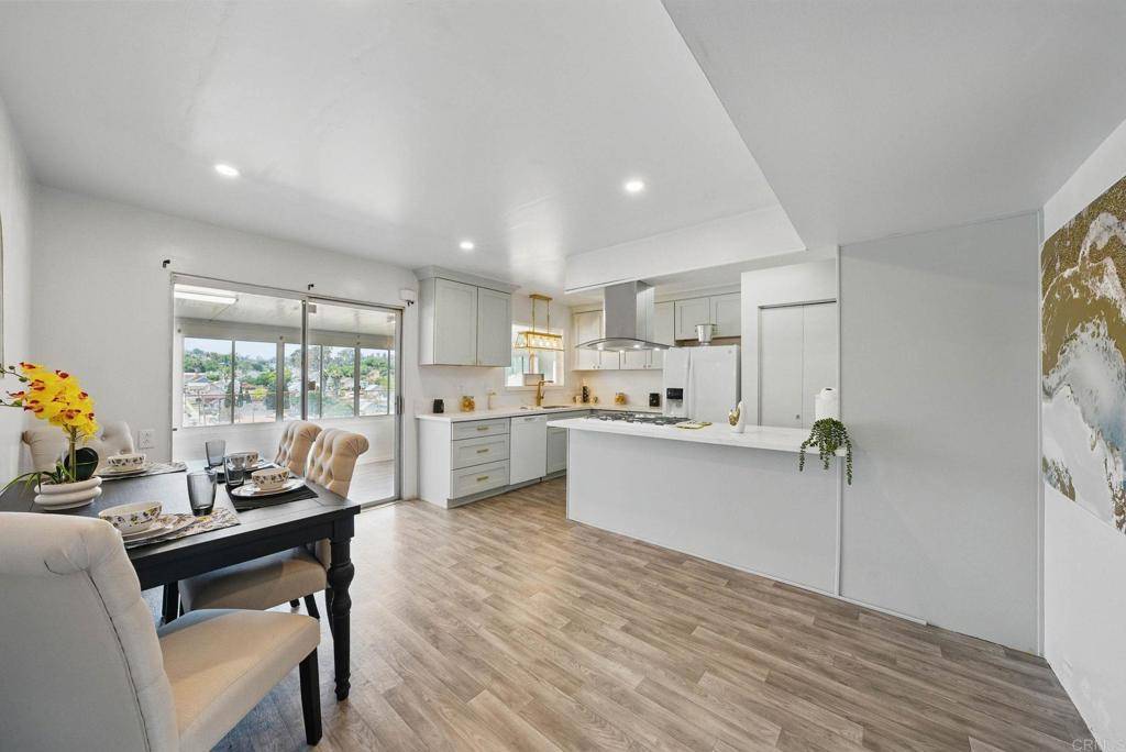 San Diego, CA 92139,6450 Garber AVE