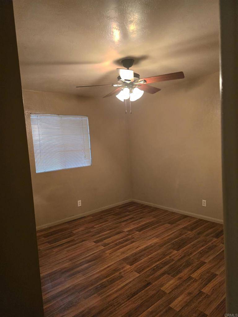 Imperial, CA 92251,704 S H ST