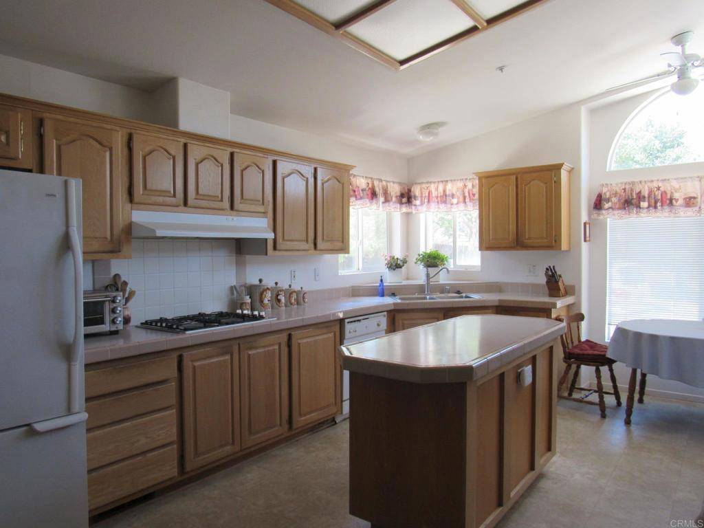 Campo, CA 91906,1124 Far Valley Rd