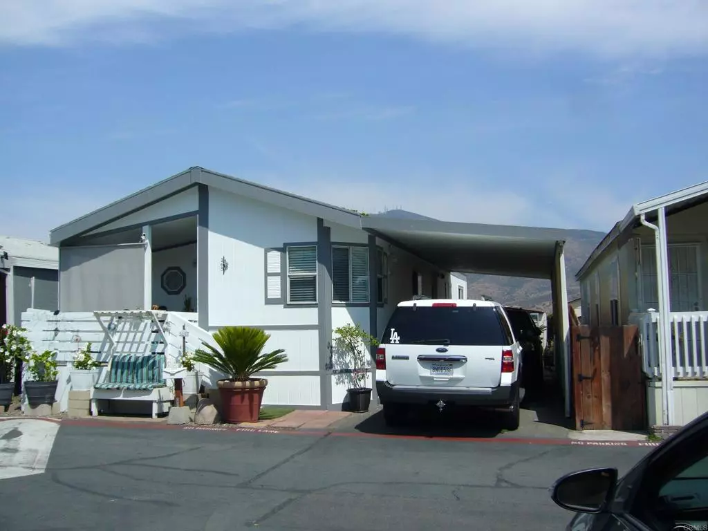 Spring Valley, CA 91977,9902 Jamacha Blvd. #Space #165