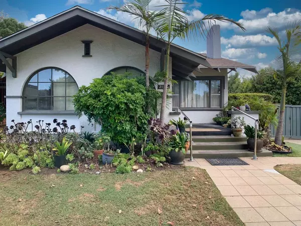 San Diego, CA 92103,2120 Pine ST