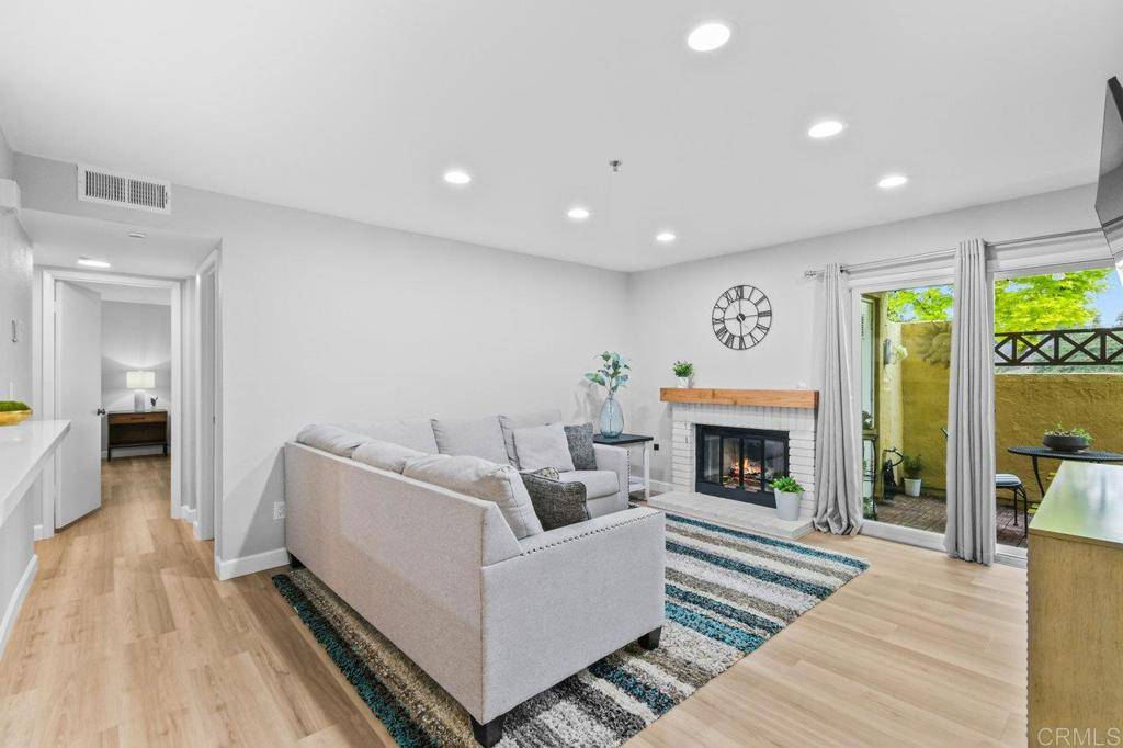 Chula Vista, CA 91913,783 Brookstone RD #104