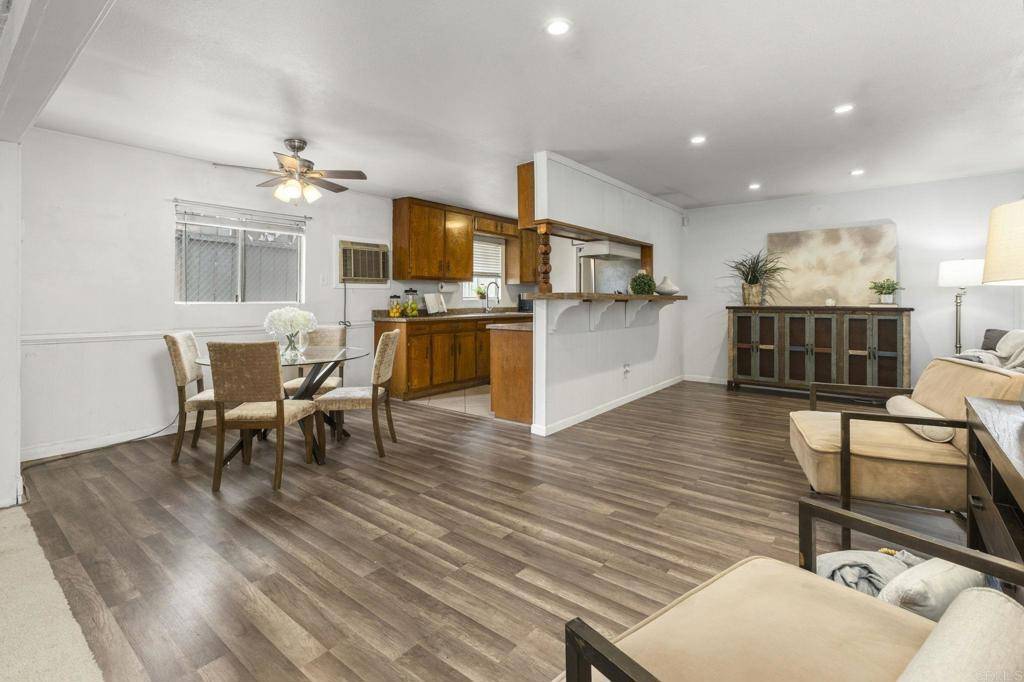 Spring Valley, CA 91977,642 Carlsbad St.