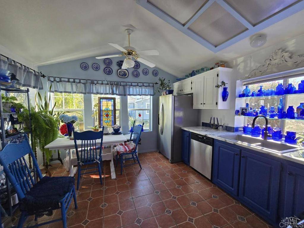 El Cajon, CA 92021,15935 Spring Oaks Rd #72