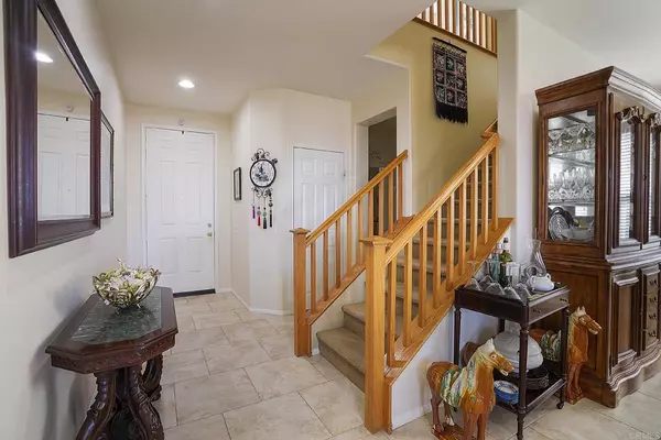 Chula Vista, CA 91914,320 Corte Castillo