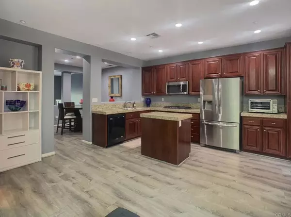 San Diego, CA 92129,7755 Via Montebello #2