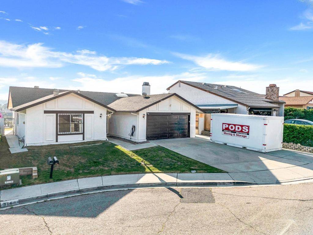 Spring Valley, CA 91977,318 Vecino CT