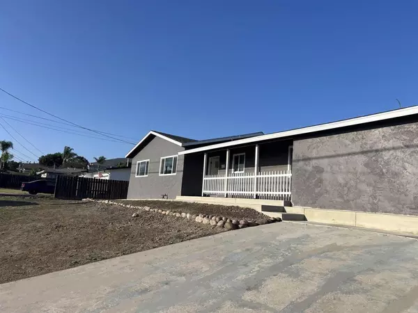 Spring Valley, CA 91977,633 Kempton