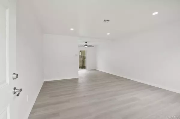 Otay Mesa, CA 92154,814 hollister ST #B