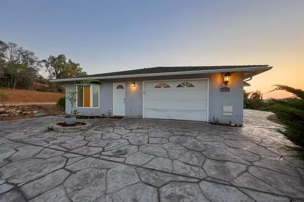 Spring Valley, CA 91977,2814 Helix ST
