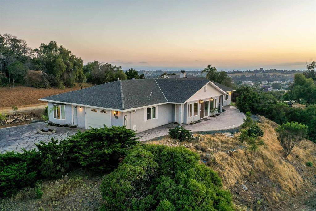 2814 Helix ST, Spring Valley, CA 91977