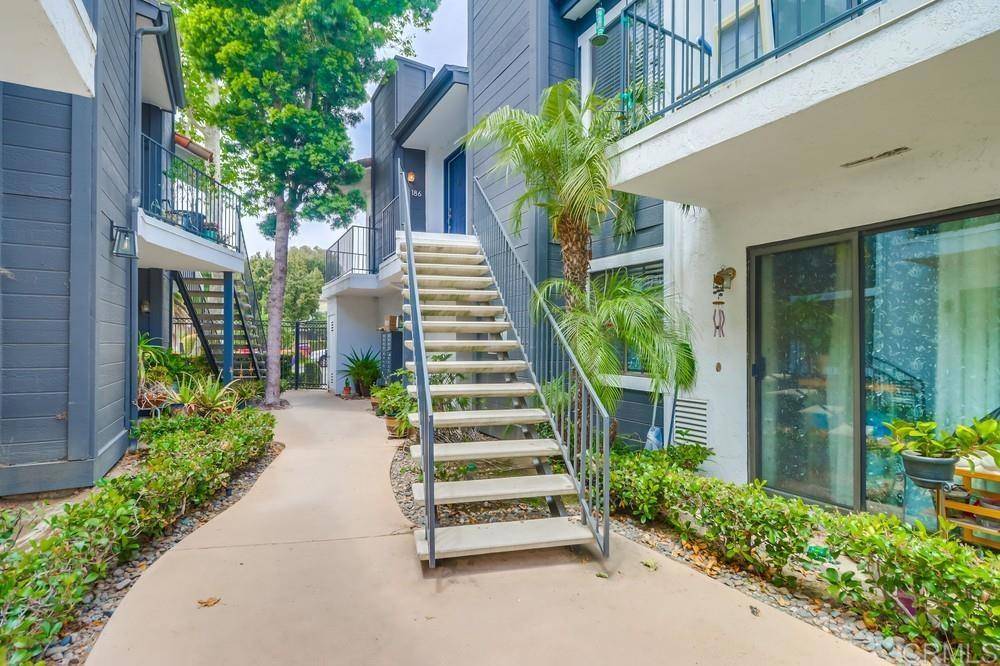 San Diego, CA 92102,2917 C ST #186