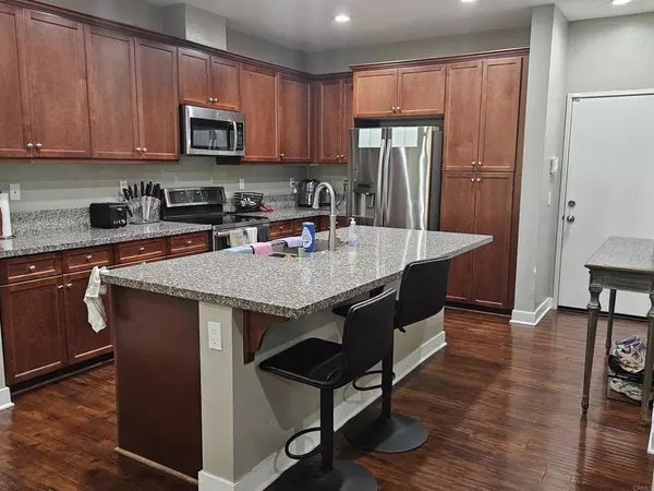 Santee, CA 92071,7508 EAGLE DR