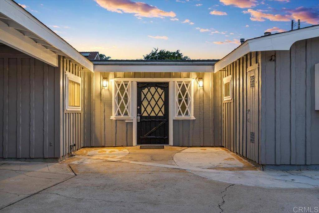 Lemon Grove, CA 91945,8123 Palm ST