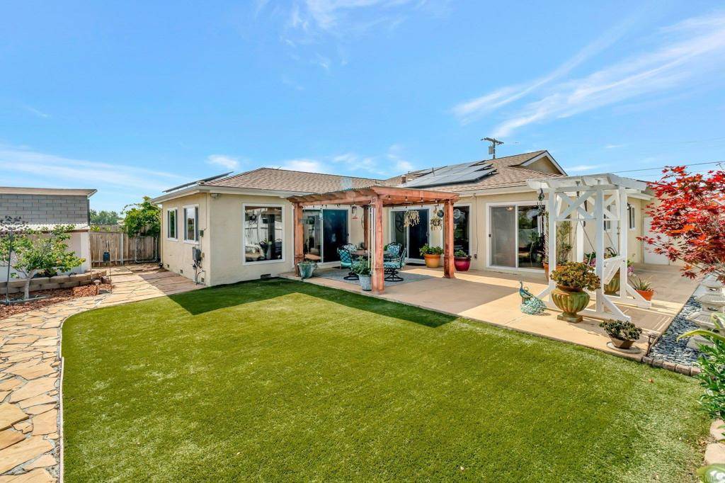 Chula Vista, CA 91911,90 E Emerson ST